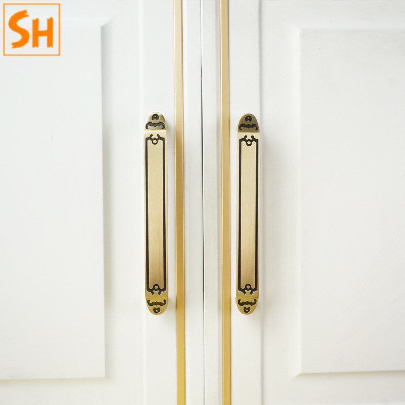 Tay nắm tủ bằng đồng cổ điển SHW001 Tay nắm tủ bằng đồng cổ điển SHW001