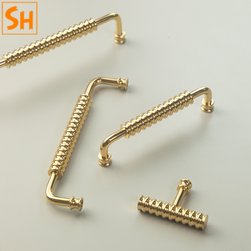 Tay nắm tủ bằng đồng phong cách Châu Âu cao cấp HTS001-1 Tay nắm tủ bằng đồng phong cách Châu Âu cao cấp HTS001
