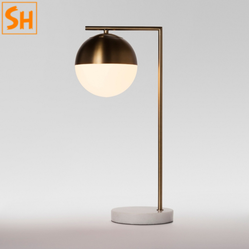 Đèn để bàn bằng đồng đơn giản SH8273 Đèn để bàn bằng đồng đơn giản SH8273
