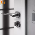Khóa cửa phòng ngủ tay gạt uốn lượn SH1086 a