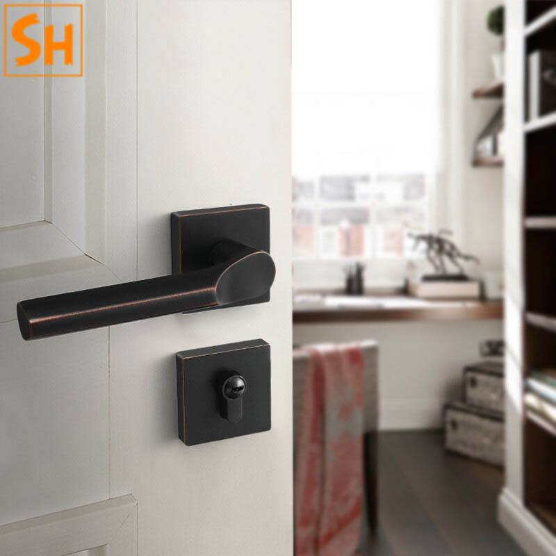 Khóa cửa tay gạt dáng vuông ba màu ấn tượng CY2996 Khóa cửa tay gạt dáng vuông ba màu ấn tượng CY2996
