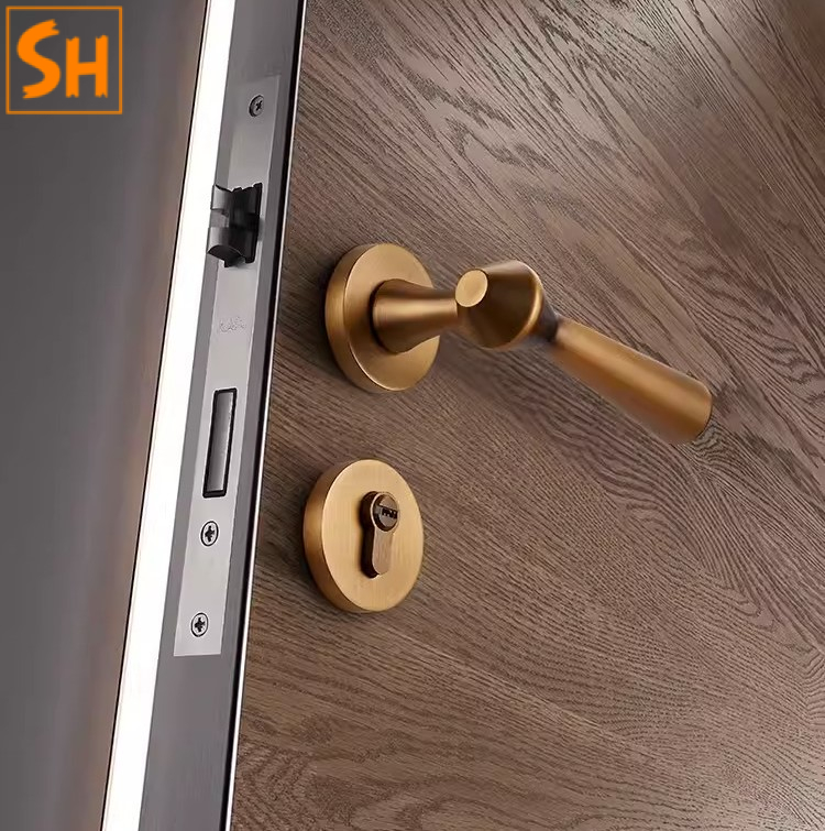 Khóa cửa hợp kim kẽm màu đồng vàng KB6357 Khóa cửa hợp kim kẽm màu đồng vàng KB6357