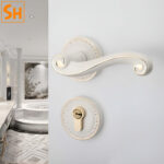 Khóa tân cổ điển tay gạt uốn cong độc đáo B5604 b
