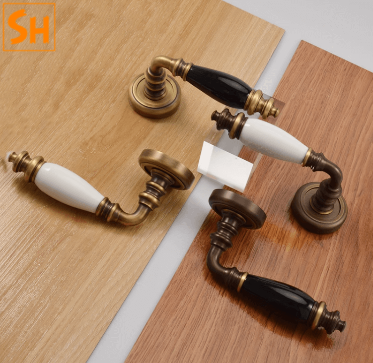 Khóa tay gạt bằng đồng và gốm sứ phong cách Retro GL6375 Khóa tay gạt bằng đồng và gốm sứ phong cách Retro GL6375