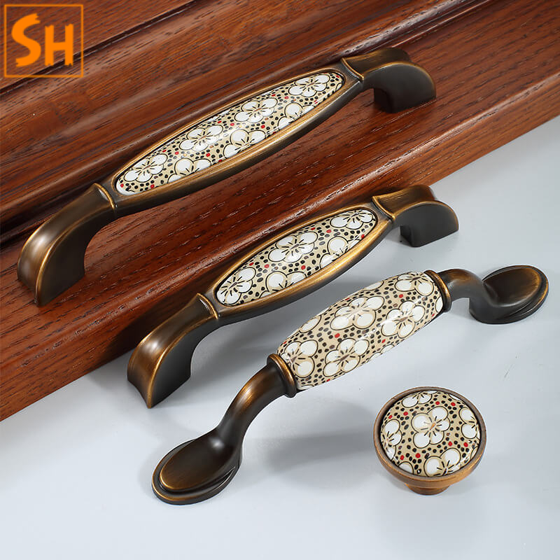 Tay nắm tủ gốm sứ hoa văn tinh xảo SHN831-11 Tay nắm tủ gốm sứ hoa văn tinh xảo SHN831
