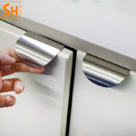 Tay nắm tủ móc kéo bằng inox 304 tối giản SH-ZWS60