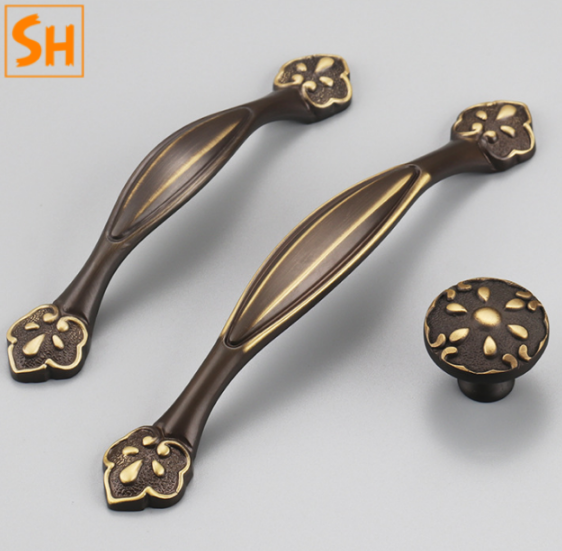 Tay nắm tủ đồng style độc đáo SHAM6022-B