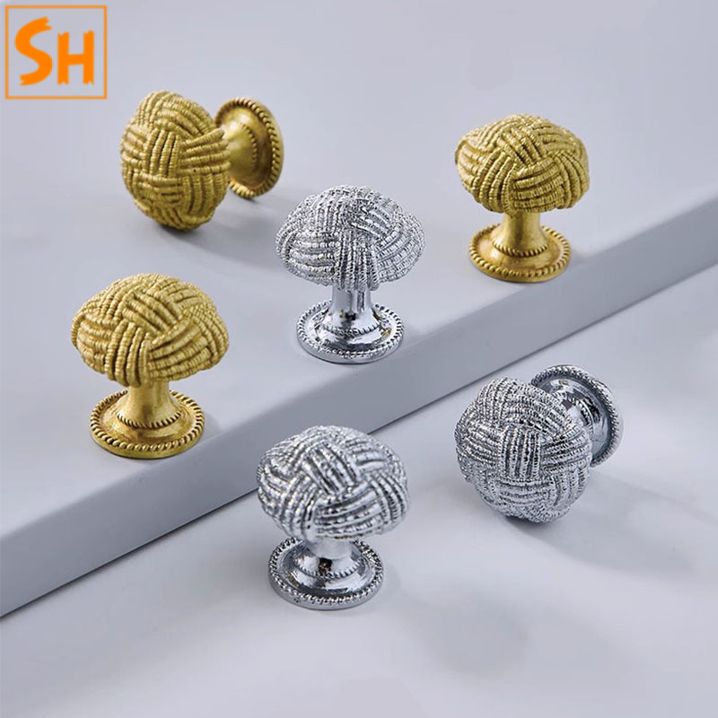 Núm tay nắm tủ đồng sang trọng PALO218 Núm tay nắm tủ đồng sang trọng PALO218