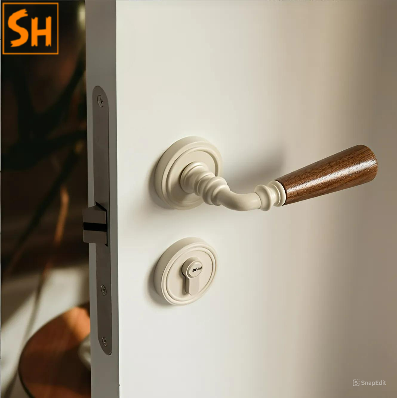 Stylehome-Khóa cửa phòng gia đình tay gỗ kiểu Pháp F12-B67