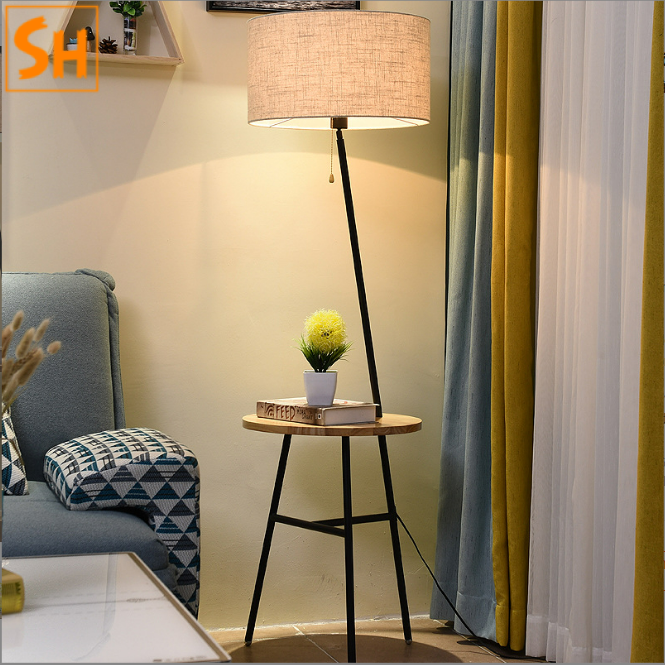 Trang trí góc đọc sách đèn sàn XC-9511 2026 trang trí góc đọc sách đèn sàn – đèn cây cạnh sofa chiếu sáng đọc sách XC-9511 thiết kế tinh tế 2026