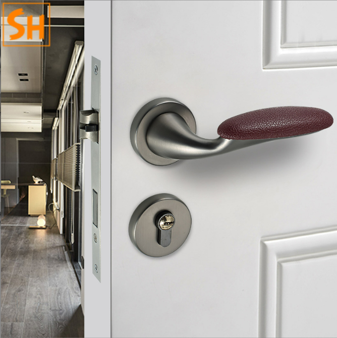 Khóa cửa phòng khách tay gạt bằng da 72F98 1