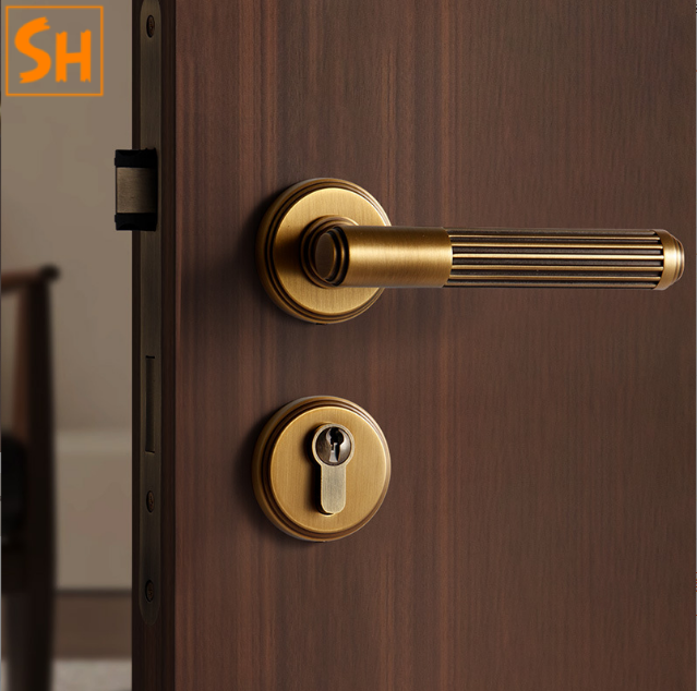 Khóa cửa bằng đồng kiểu Pháp sang trọng BR3-2332 2