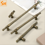 Tay nắm cửa tủ hợp kim kẽm thời trung cổ YA5968