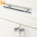 Tay nắm cửa tủ quần áo mạ crôm sáng KL6701