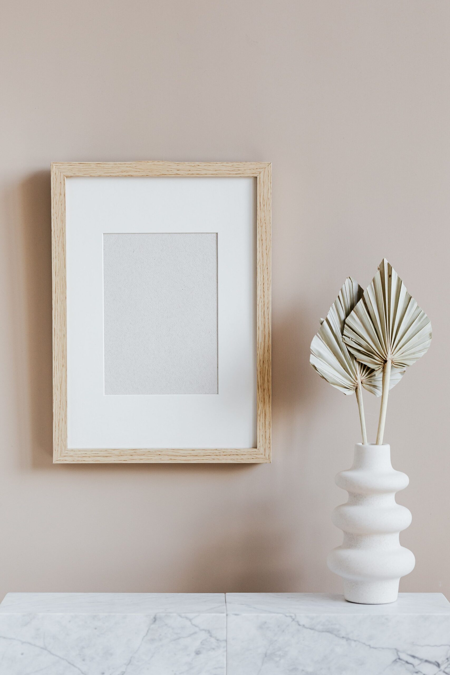 Phong cách Scandinavian nội thất – màu sắc trắng kem gỗ birch trang trí tối giản bắc âu