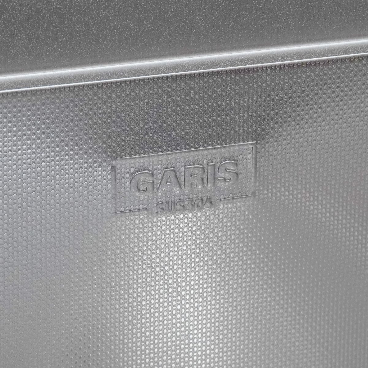Rổ ráo nước inox 304 kèm chậu rửa bát 2 hố lệch GARIS GST2282 chống rỉ bền lâu