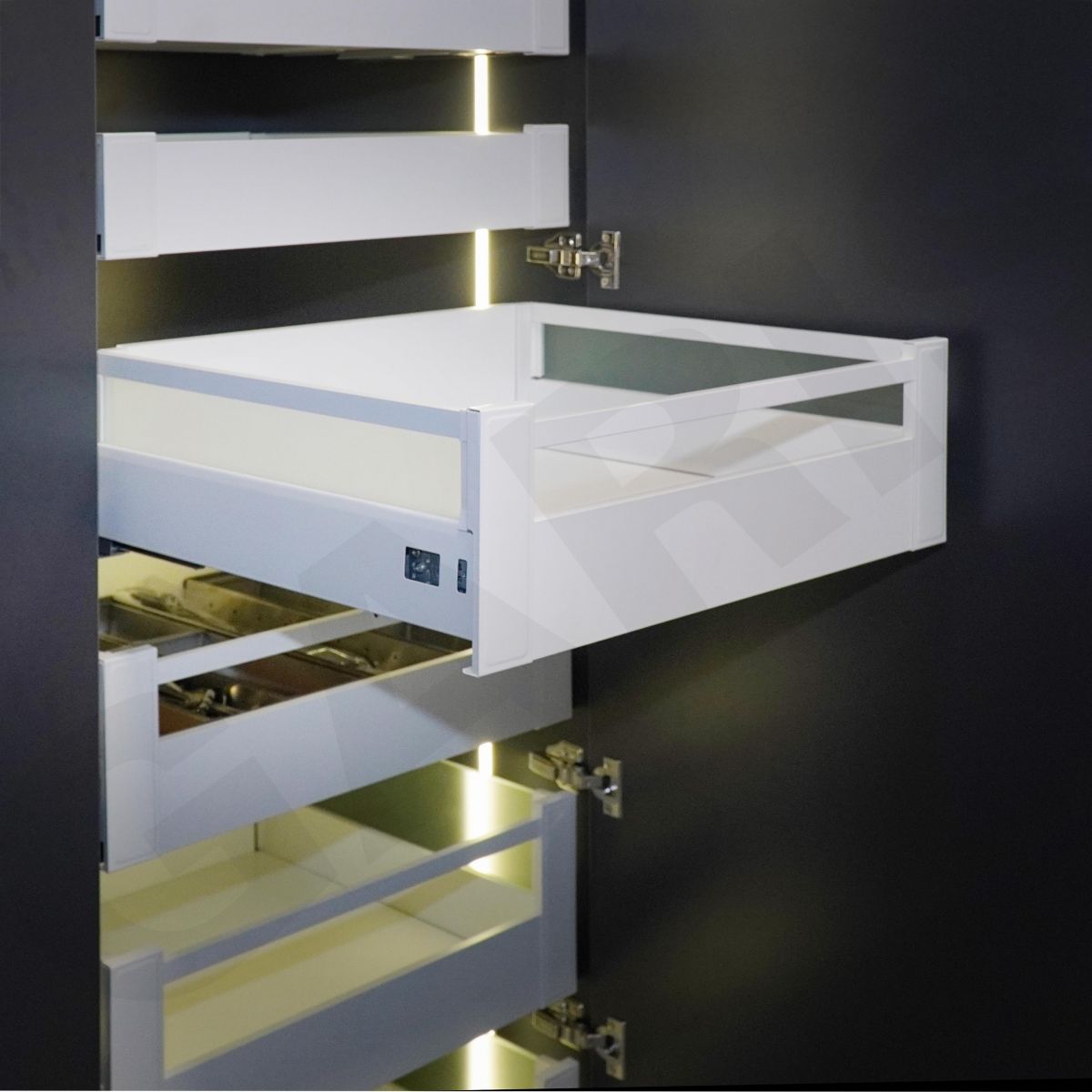 Ray hộp GARIS GT6A Gigabox 3 mặt thành cao vách kính mờ chi tiết cấu trúc