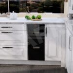 Thùng đựng gạo 20kg mặt kính đen GARIS MRB730 viền nhôm vát cạnh 2 khoang nhựa ABS
