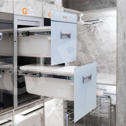 Thùng đựng gạo 20kg mặt kính trắng xanh GARIS MR07.30W chi tiết khoang chứa gạo nhựa ABS