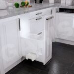 Thùng đựng gạo 10kg nhựa ABS GARIS GRP430 góc nghiêng chi tiết mặt cánh trắng sữa