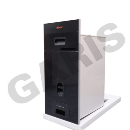 Thùng đựng gạo 15kg mặt kính đen GARIS MRB630 lắp thực tế tủ bếp dưới 300mm bắt cố định
