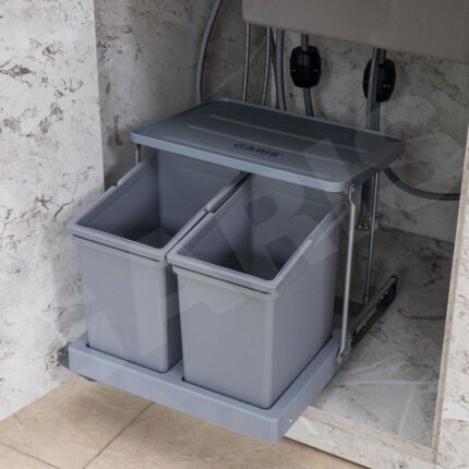 Chi tiết thùng rác đôi trong tủ GARIS GW314 nhựa PP khung thép sơn tĩnh điện màu xám