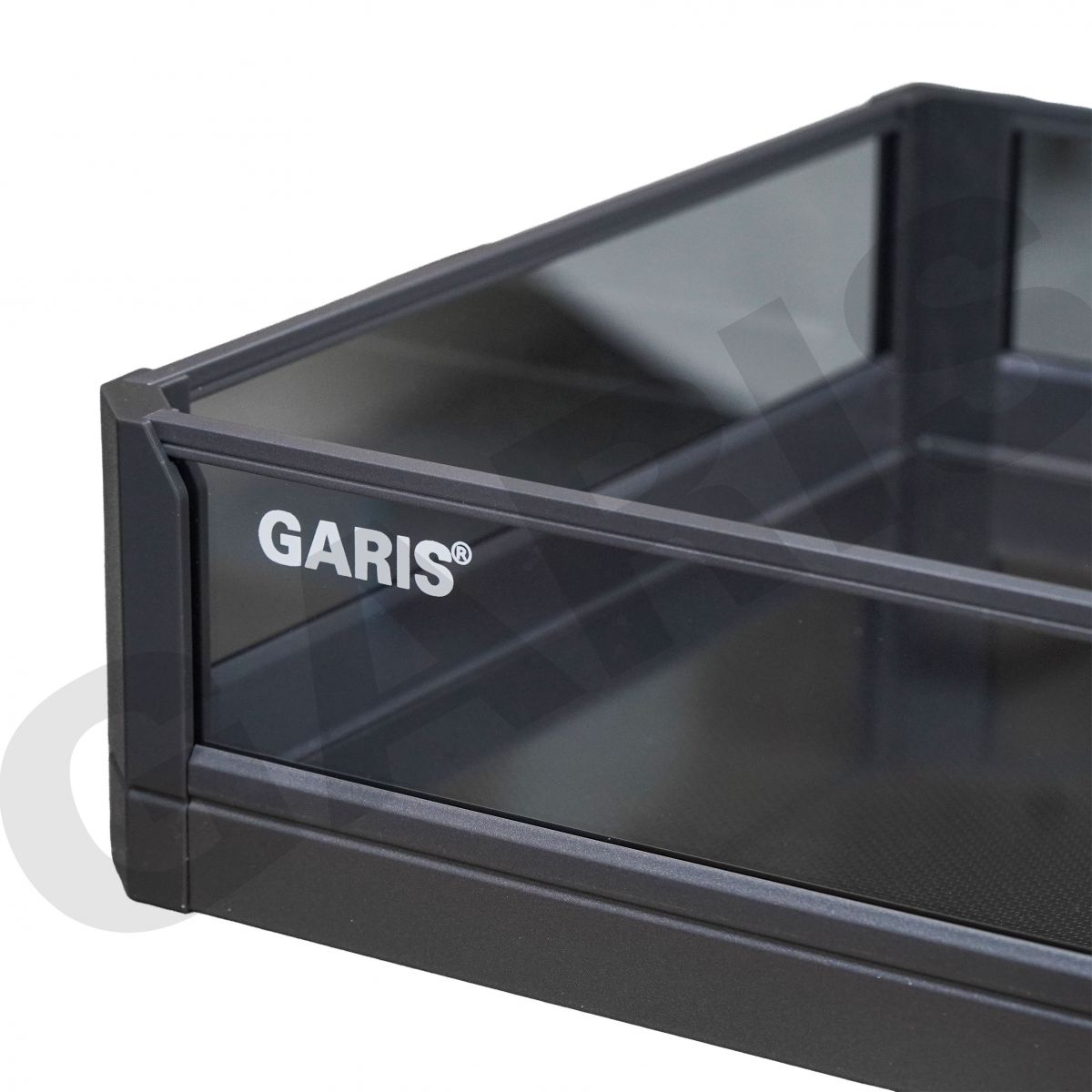 Chi tiết lắp đặt tủ đồ khô rổ nhôm vách kính tối GARIS GSD660 ray âm