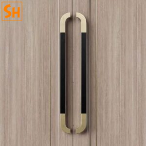 Tay nắm cửa gỗ khắc tên theo yêu cầu quán cà phê trà sữa GD0909 7